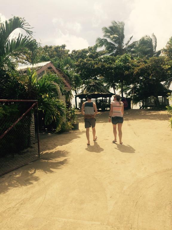 Vacations Beach Fale Hotel Manase Kültér fotó